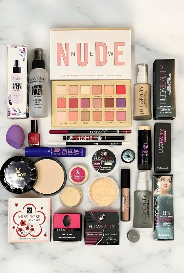15 in 1 Makeup deal- Complete set with15 pcs forFlawless Looks